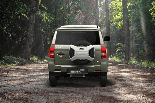 Mahindra Bolero Neo Rear View Mahindra Bolero Neo Rear View