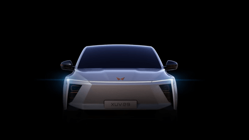 Mahindra XUV.e9 Design Patented: C-Clamp DRLs & Triple 12.3-inch Screen– Explore More! Mahindra XUV.e9 Design Patented: C-Clamp DRLs & Triple 12.3-inch Screen– Explore More!