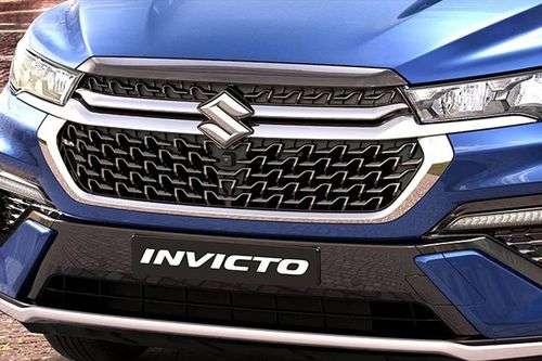 Maruti-Invicto_front-grille Maruti-Invicto_front-grille