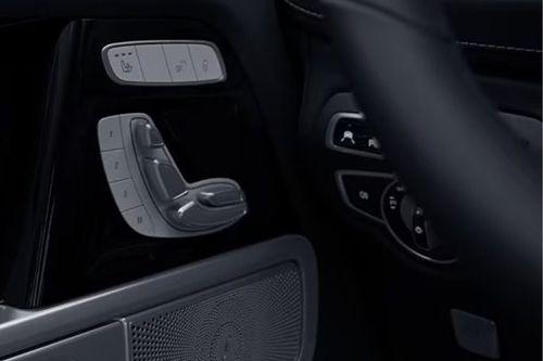 Mercedes-benz_g-class_interior