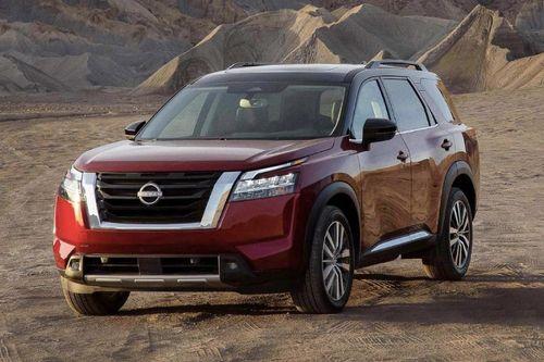 Nissan Pathfinder Front Nissan Pathfinder Front