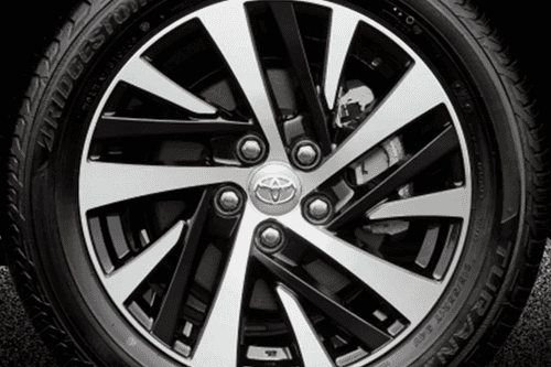 Toyota Innova Crysta Wheel Toyota Innova Crysta Wheel