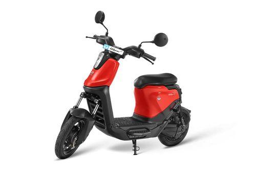 Yulu Wynn scooter scooters