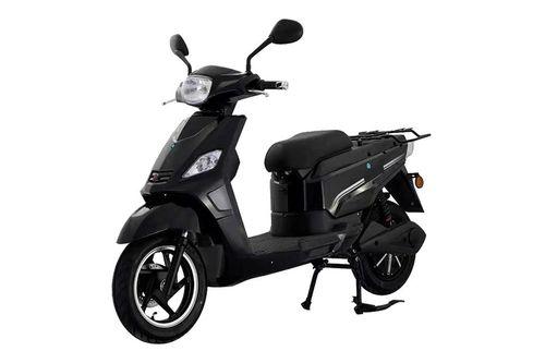 Quantum Bziness scooter scooters