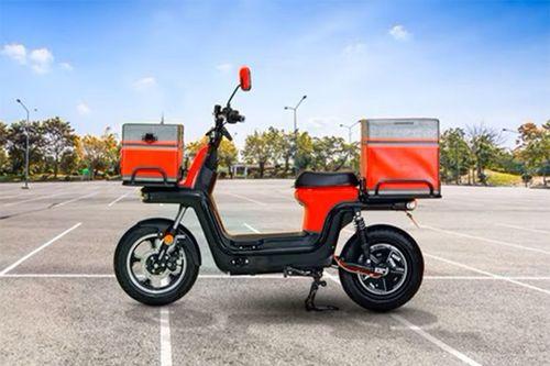 Evtric Motors Connect scooter scooters