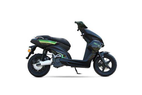 व्हाइट कार्बन मोटर्स जीटी 5 scooter scooters