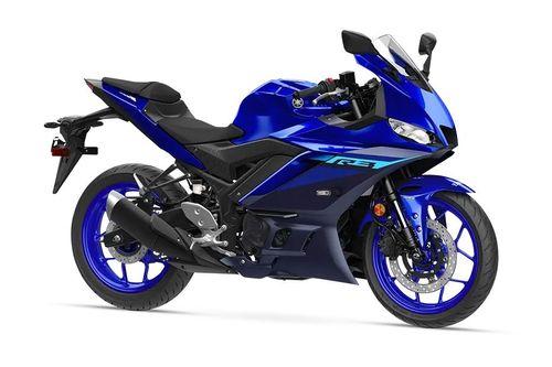 Yamaha R3 Right side view