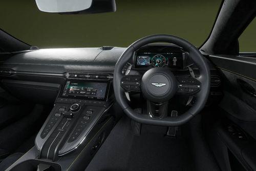 Aston Martin Vantage Dashboard