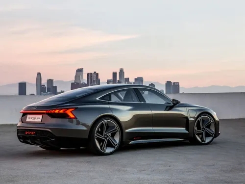 Audi's Game Plan: EVs and Non-EVs both will be Given Equal Priority