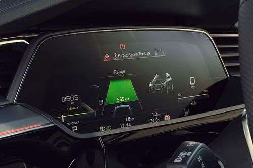 Audi Q8 e-tron Infotainment System Audi Q8 e-tron Infotainment System