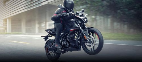 Newly launched Pulsar N160 bookings open, arrive at Bajaj India dealerships