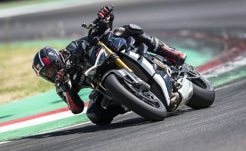Ducati Streetfighter V4 SP Price in India Revealed: Details Inside Ducati Streetfighter V4 SP Price in India Revealed: Details Inside