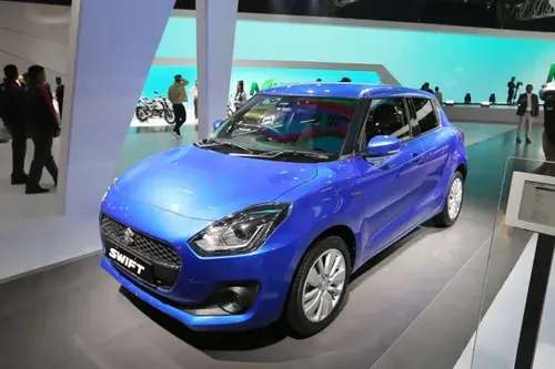 Maruti Swift Hybrid Left Side Front View Maruti Swift Hybrid Left Side Front View