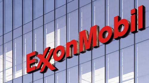 एक्सॉनमोबिल का नवीनतम निवेश: स्थानीय अर्थव्यवस्था को बढ़ावा देने के लिए इंडिया लुब्रिकेंट्स प्लांट अपग्रेड एक्सॉनमोबिल का नवीनतम निवेश: स्थानीय अर्थव्यवस्था को बढ़ावा देने के लिए इंडिया लुब्रिकेंट्स प्लांट अपग्रेड