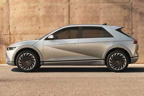 Hyundai Ioniq 5 Left Side View Hyundai Ioniq 5 Left Side View
