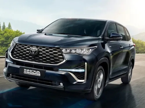 Toyota Innova Hycross launched for the price of Rs 18.30 lakh Toyota Innova Hycross launched for the price of Rs 18.30 lakh