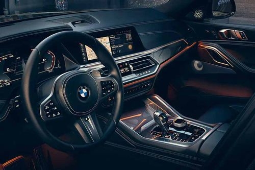 BMW X6 M50d Dashboard