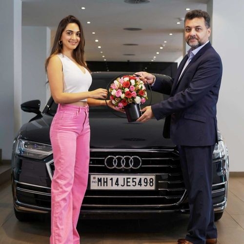  Kiara Advani bought Audi A8L Sedan Worth Rs.2 Crores