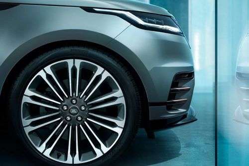 Land Rover Range Rover Velar Alloy Wheel Design Detail Land Rover Range Rover Velar Alloy Wheel Design Detail
