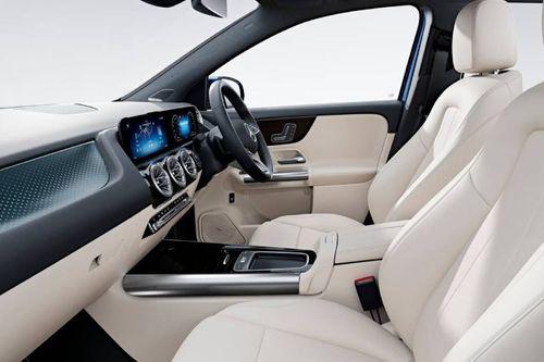 Mercedes Benz GLA Seat View