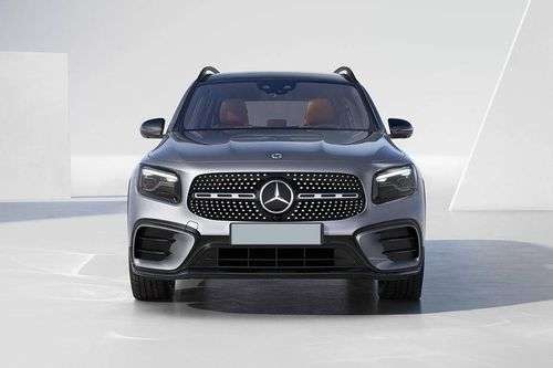 Mercedes Benz GLB Facelift Front View Mercedes Benz GLB Facelift Front View