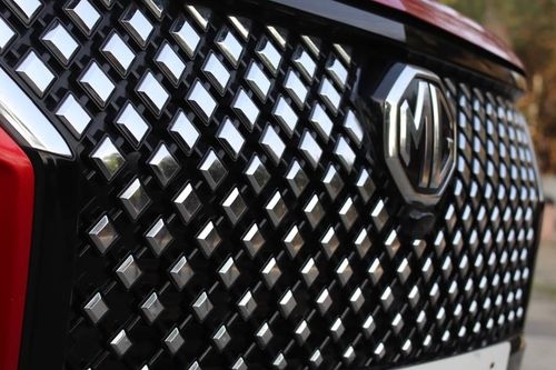 MG Hector Grille