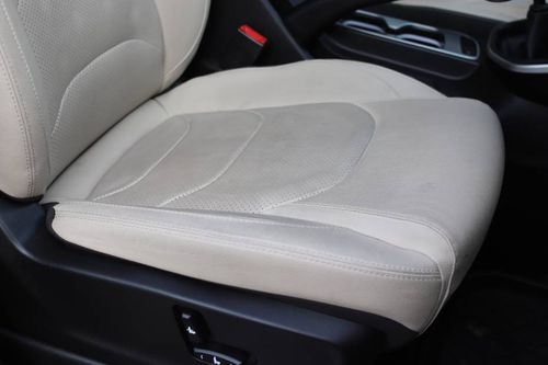MG Hector Seat