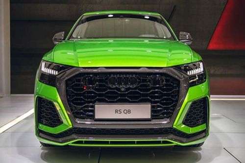 Audi RS Q8 Front View Audi RS Q8 Front View