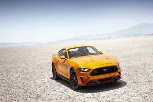 Ford Mustang 2022 Right Side Front View Ford Mustang 2022 Right Side Front View