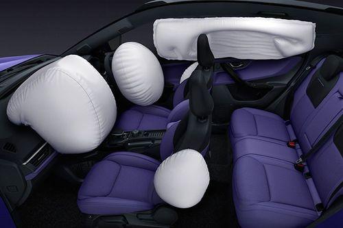 6 Airbags Standard