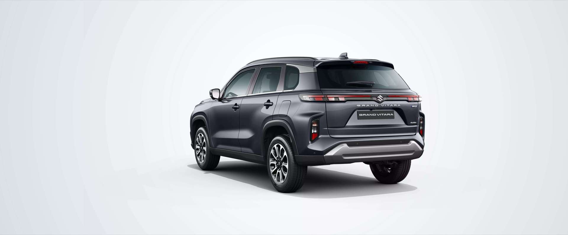 2022-suzuki-vitara-rear-carbike360-news.jpeg