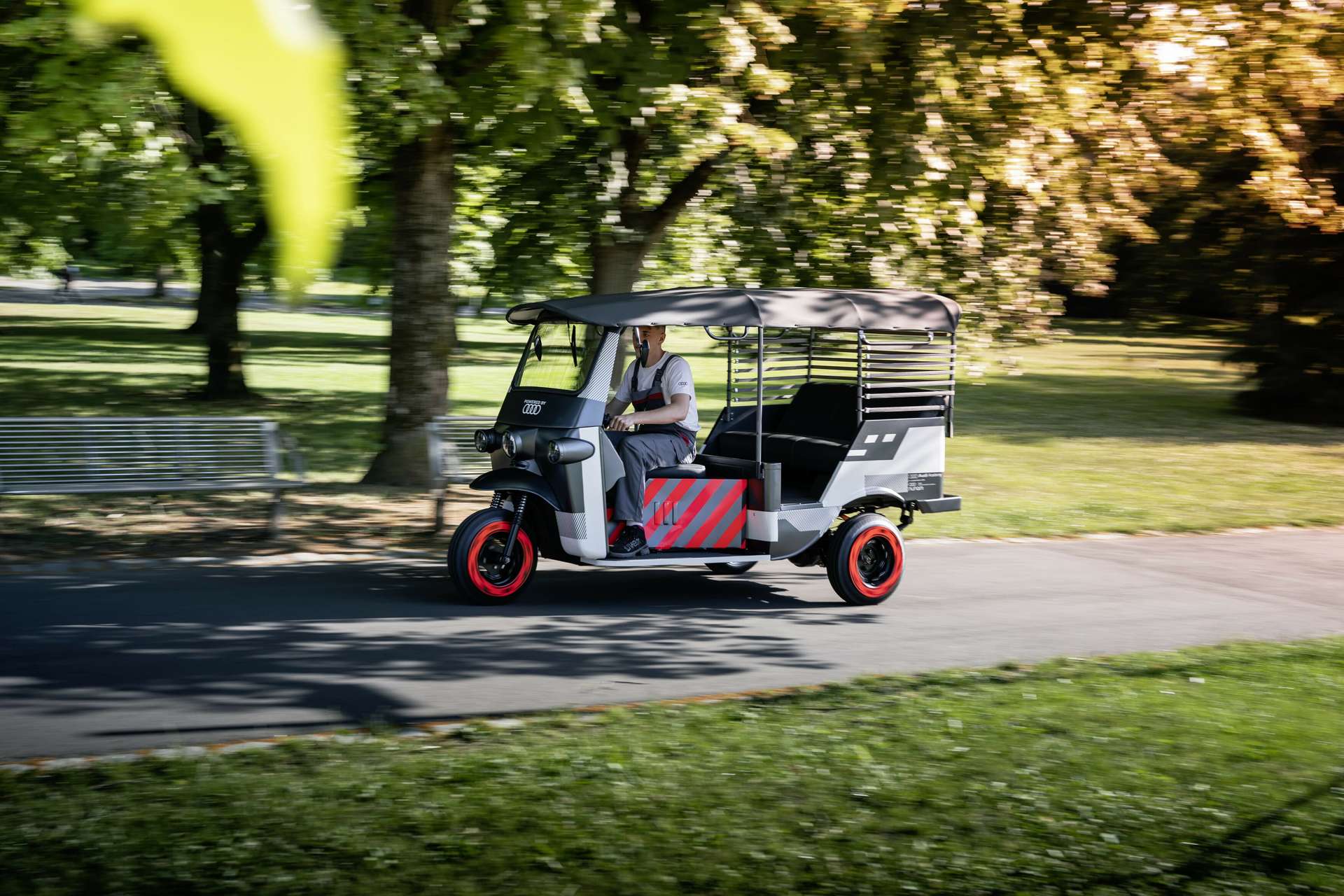 Audi e-tron battery modules power electrify rickshaws in India_1-min.jpg