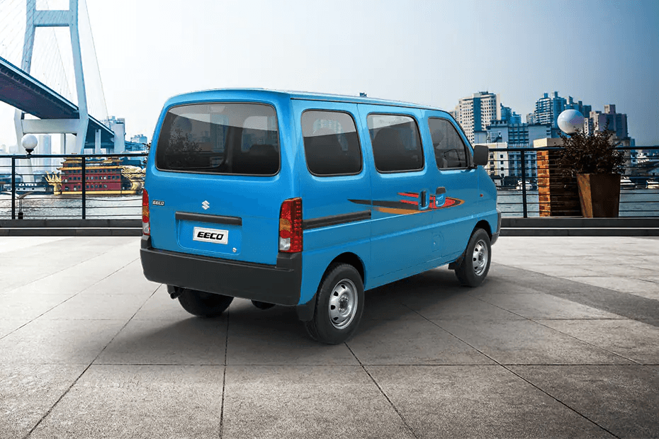 Maruti Eeco rear right view Maruti Eeco rear right view