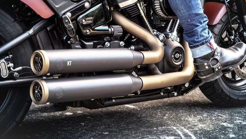 Exhaust