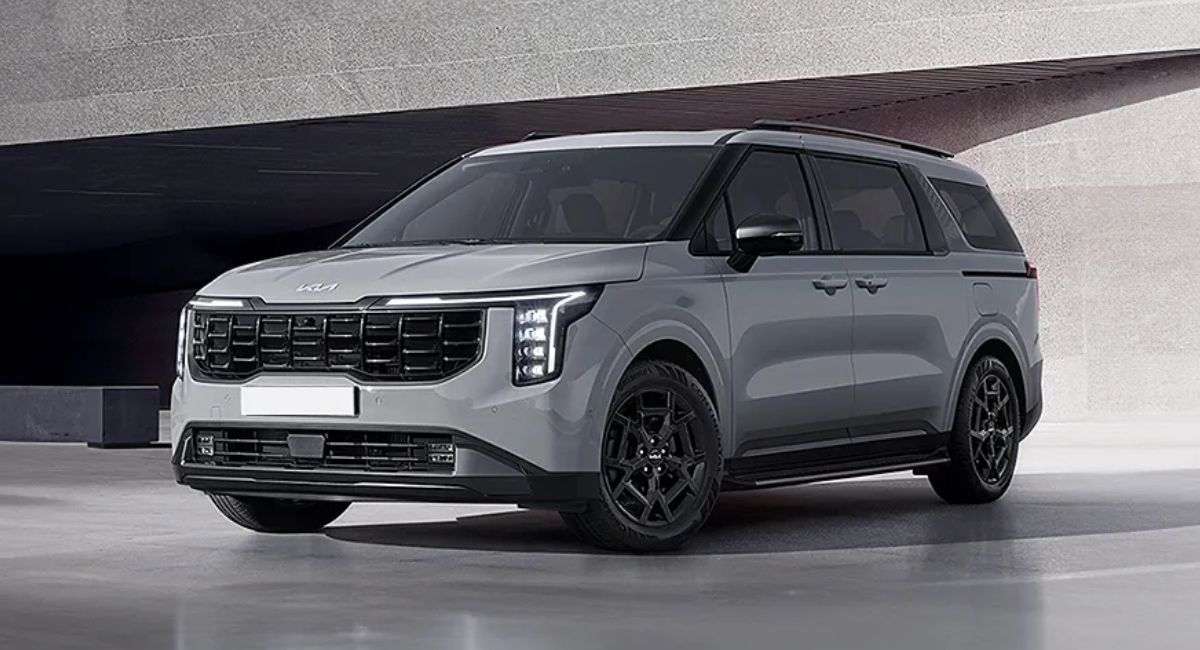 Kia Carnival.jpg