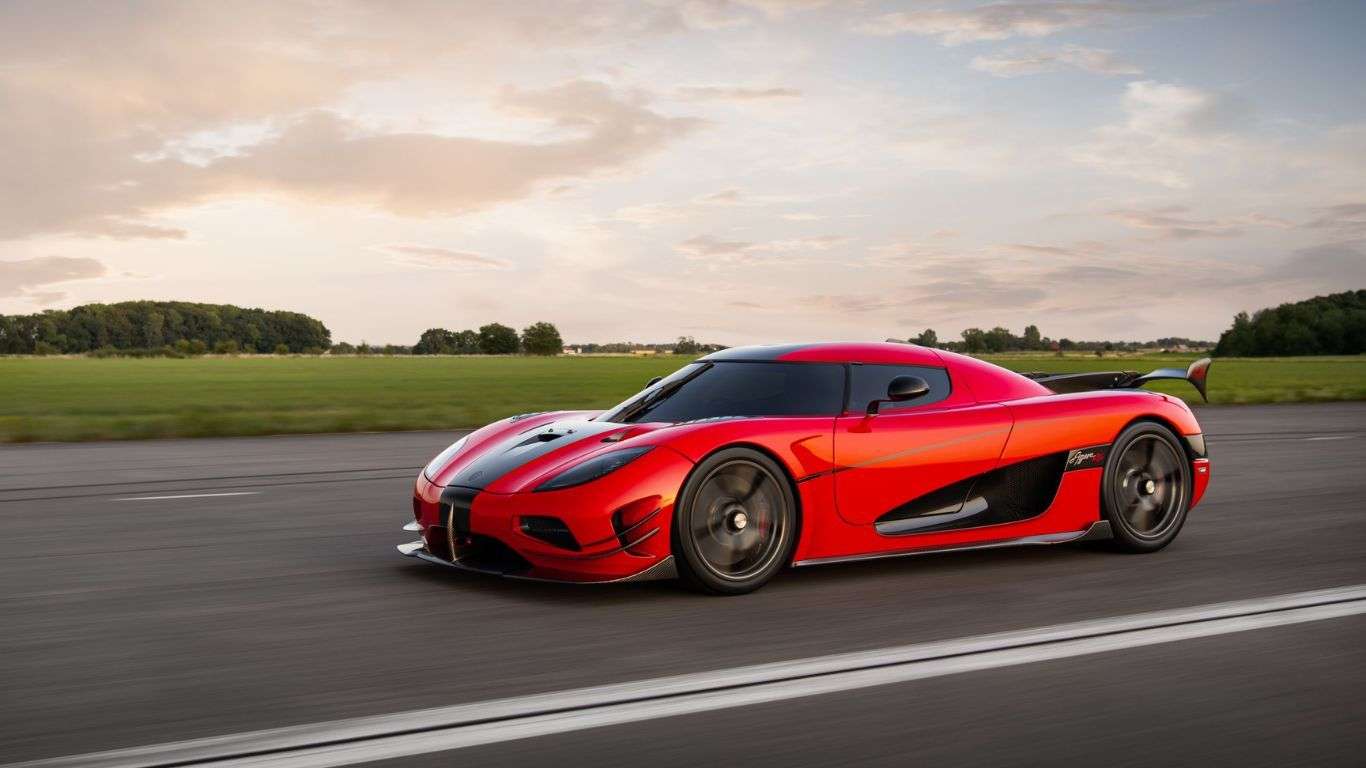 Koenigsegg Agera RS.jpg