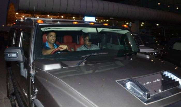 MS Dhoni Hummer H2