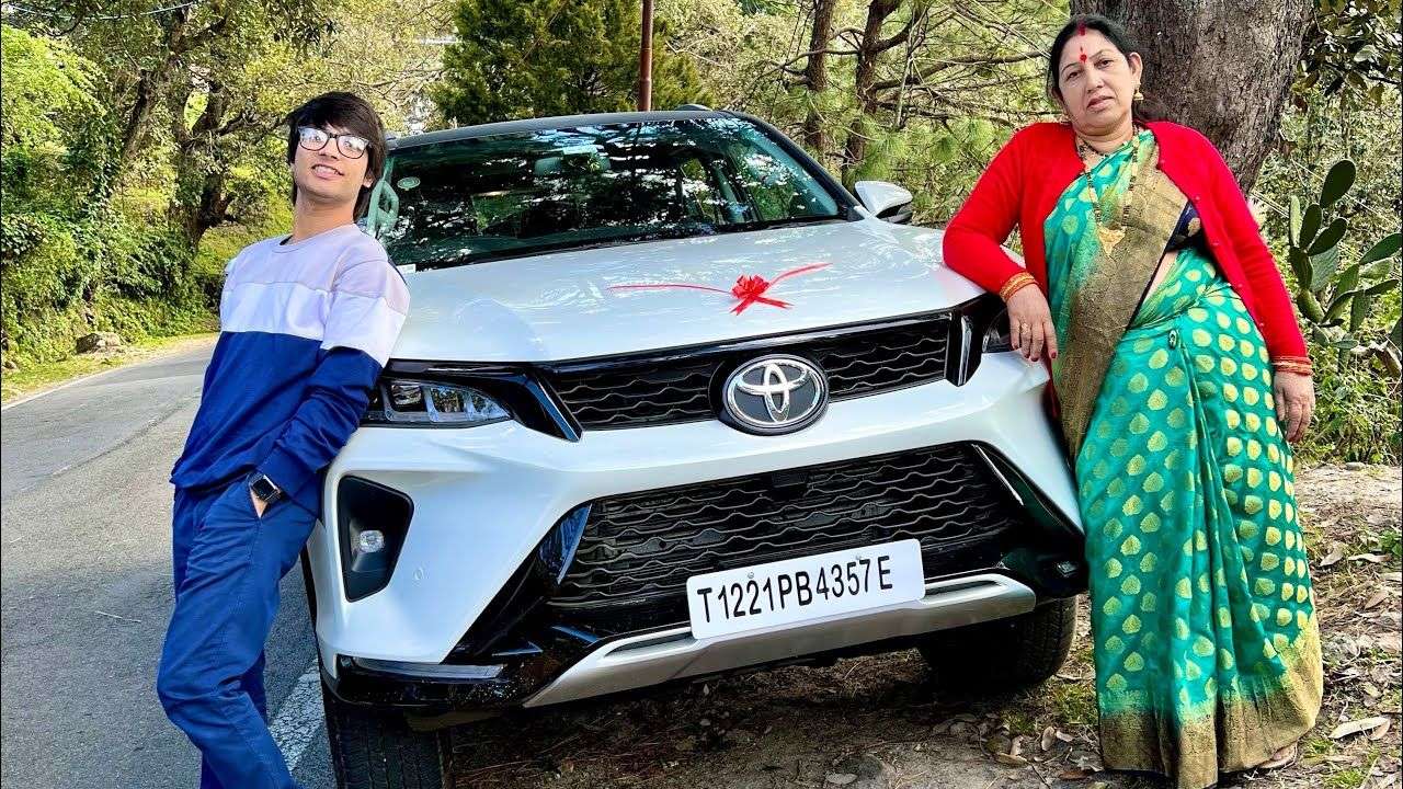 Sourav Joshi Toyota Fortuner Legender