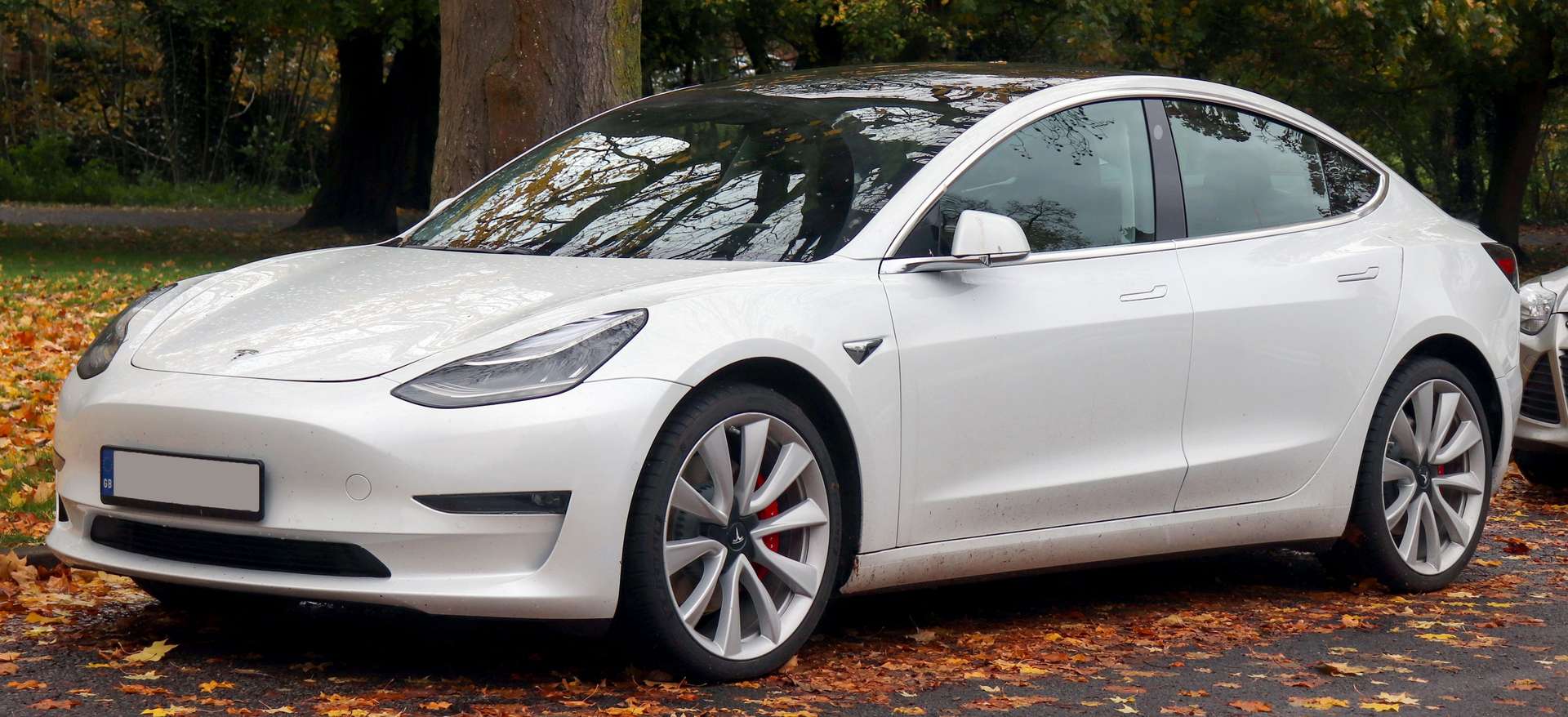 Tesla Model 3.jpg
