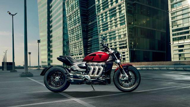 Triumph Rocket 3 221 Special Edition launched, See The Price And Other Specifications