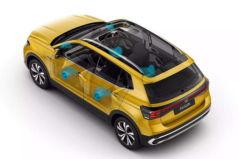 2026 Volkswagen Taigun Facelift Spotted Testing in Pune with Design Updates