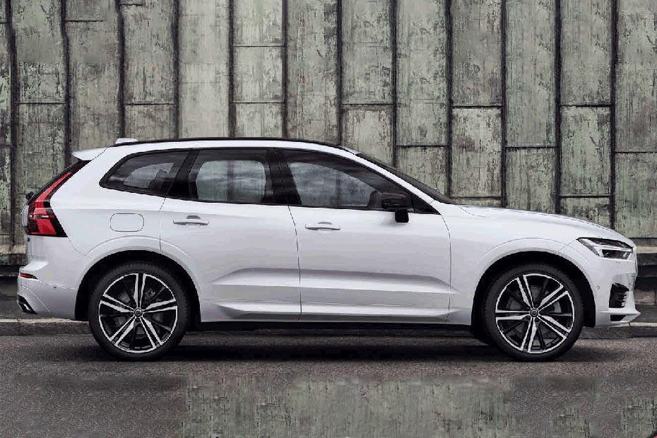 Volvo XC60 Right Side View Volvo XC60 Right Side View