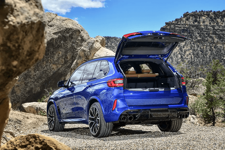 BMW X5 M Boot Space (Open) BMW X5 M Boot Space (Open)