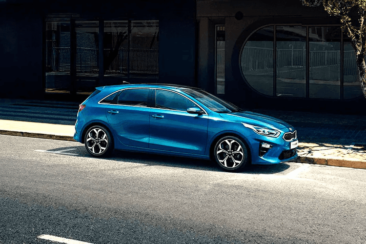 Kia Ceed Right Side View Kia Ceed Right Side View