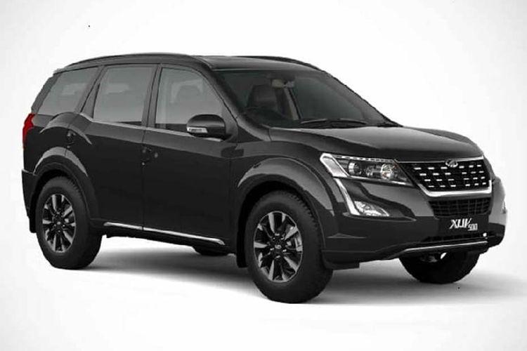 Mahindra New XUV500 Right Side Front View Mahindra New XUV500 Right Side Front View