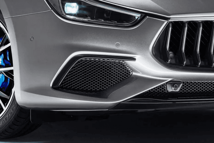 Maserati Ghibli fog lamp Maserati Ghibli fog lamp