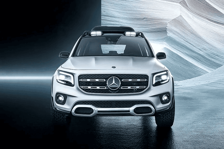 Mercedes-Benz GLB Front View Mercedes-Benz GLB Front View