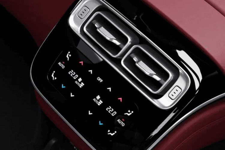 Mercedes-Benz-S-Class-Air Vents Mercedes-Benz-S-Class-Air Vents