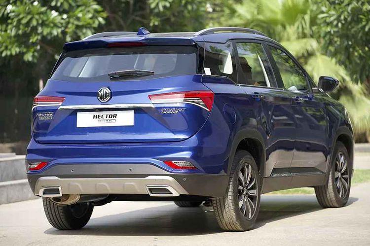 MG Hector Plus Right Side Rear View MG Hector Plus Right Side Rear View