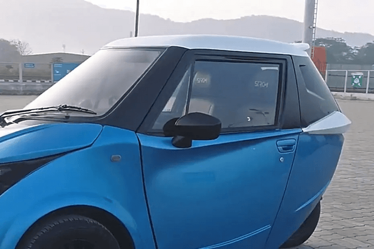 Storm Motors R3 side view Storm Motors R3 side view